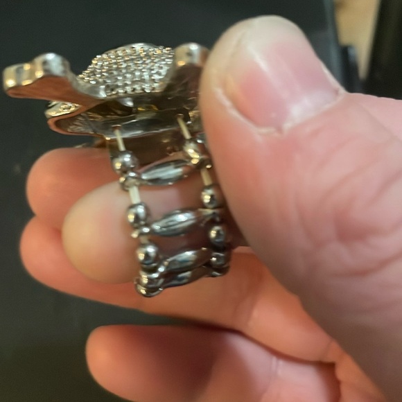 Metal skull and crossbones ring elastic stretch band - Picture 6 of 9